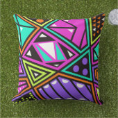 Neon abstraktes Kissen im Freien (Gras)