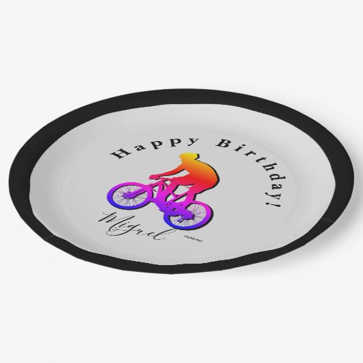 Neon Bicycle Rider Happy Birthday Paper Plate Pappteller (Schrägansicht)