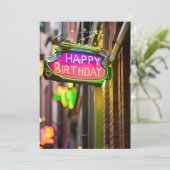 Neon Birthday Sign Geburtstagsparty Einladung (Stehend Vorderseite)