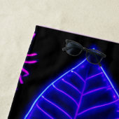 Neon-Blätter in rosa und Lila Farben Strandtuch (Beispiel)