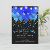 Neon Blue Ballons und Gold Confetti auf schwarz Einladung (Stehend Vorderseite)
