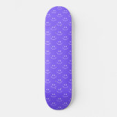 Neon Blue Smile Pattern Skateboard (Vorderseite)
