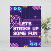 Neon Bowling macht Geburtstag Spaß Einladung (Stehend Vorderseite)