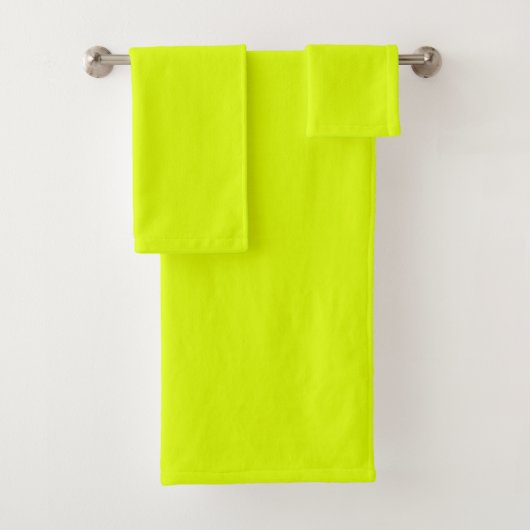 Neon Chartreuse Solid Color | Classic Badhandtuch Set (Insitu)