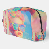 Neon Coastal Beauty mit Sonnenbrille Waschbeutel (Rechte Ecke)