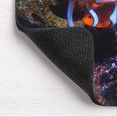 Neon Colors Clownfische Mousepad (Ecke)