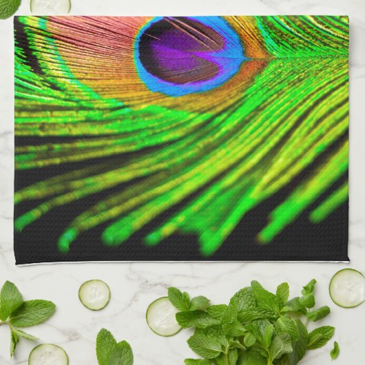 Neon Colors Peacock Feather Handtuch (Gefaltet)