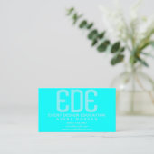 Neon Cyan Minimal Visitenkarte (Stehend Vorderseite)