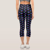 Neon Firefly auf schwarz Capri Leggings (Rückseite)
