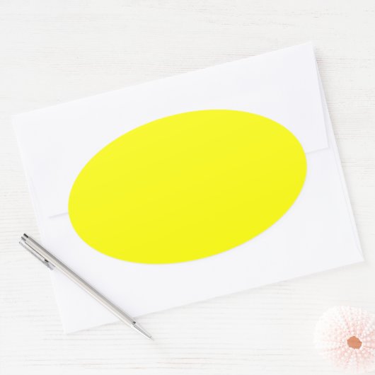 Neon-gelber Hexencode FFFF01 Ovaler Aufkleber (Umschlag)