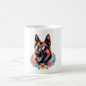 Neon German Shepherd mit Sonnenbrille Kaffeetasse (Mittel)