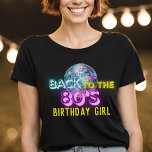 Neon Glow Disco Ball Zurück zum 80er Retro Party T-Shirt<br><div class="desc">Mit unserem Neon Glow Birthday Party-Design in den 1980er Jahren mit den "80er fett und lebhaft leuchtenden Neonfarben,  Leuchtpinken,  elektrischer Blues und Neongelb" können Sie Ihre Gäste in die lebhafte Zeit der 80er Jahre zurückführen.</div>
