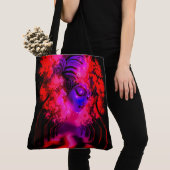 Neon Goddess in Enchanted Forest Tasche (Von Nahem)