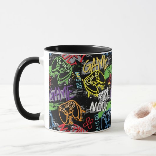 Neon Graffiti Gaming Pattern Tasse (Mit Donut)