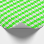Neon Green Gingham Pattern von Shirley Taylor Geschenkpapier (Ecke)