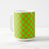 Neon Green Orange Checkerboard Vintag Kaffeetasse (Vorderseite Links)