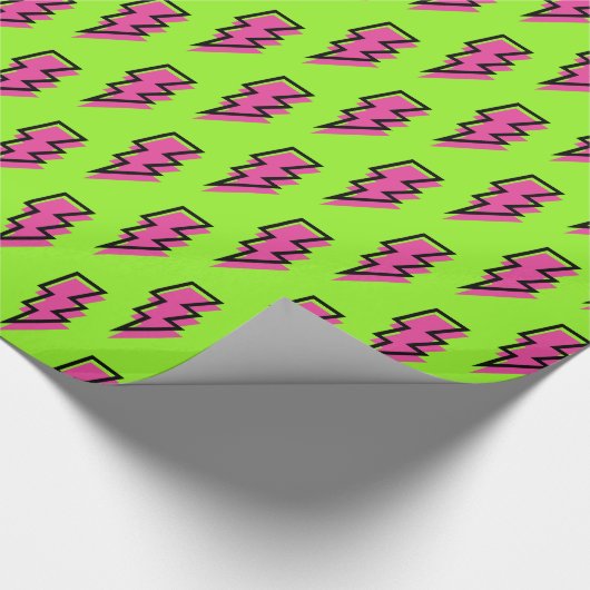Neon Green & Pink Lightning Bolt Pattern der 90er Geschenkpapier (Ecke)