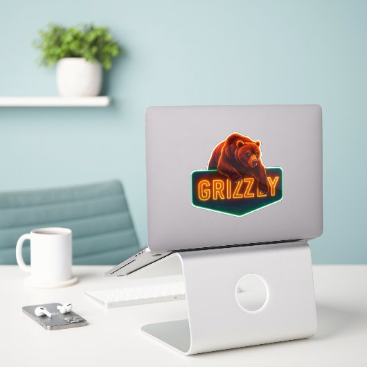 Neon Grizzly Sticker (Laptop auf Schreibtisch)