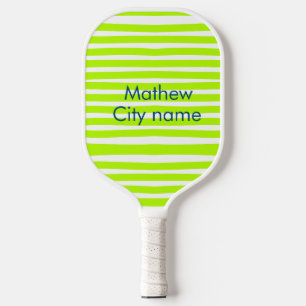 Neon-grüne gelbe Retro-Streifen mit Namen Stadtort Pickleball Schläger
