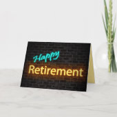 neon happy retirement sign on brick karte (Vorderseite)