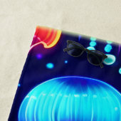 Neon Jellyfish Dreams Strandtuch (Beispiel)