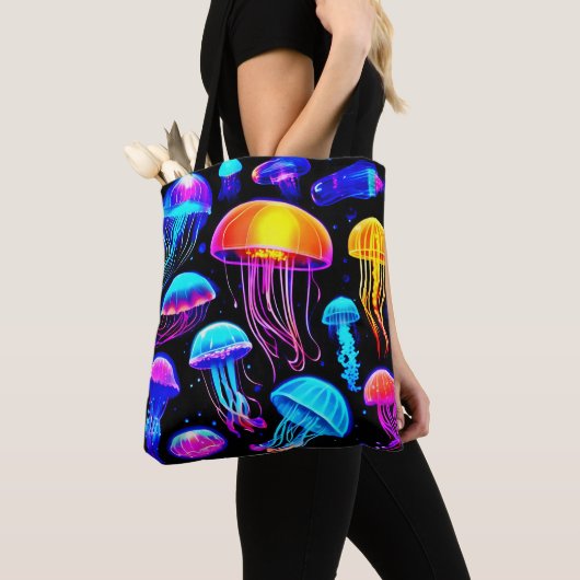 Neon Jellyfish Tasche (Von Nahem)