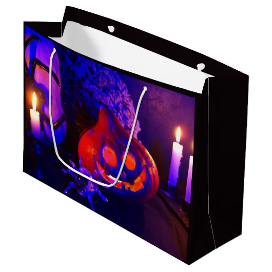Neon-Kürbisse Große Geschenktüte (Vorderseite Schrägansicht)