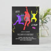 Neon Let's Jump Kindergeburtstag Party Einladung (Stehend Vorderseite)