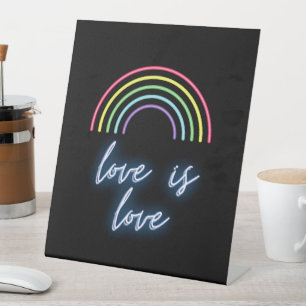 Neon Liebe ist Liebe Regenbogen Sockelschild