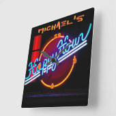Neon Light Bar Sign Tavern Den Mancave Happy Hour Quadratische Wanduhr (Winkel)