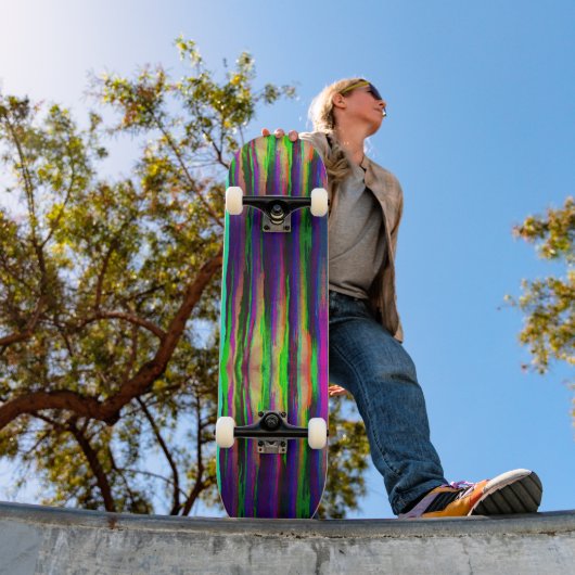 Neon Melted Stripe Skateboard (Außenbereich 1)