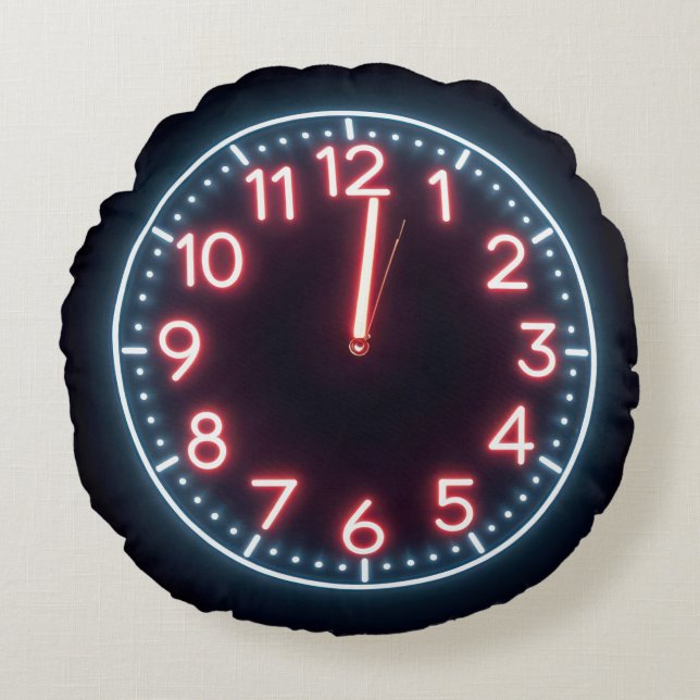 Neon Midnight Clock Rundes Kissen (Vorderseite)