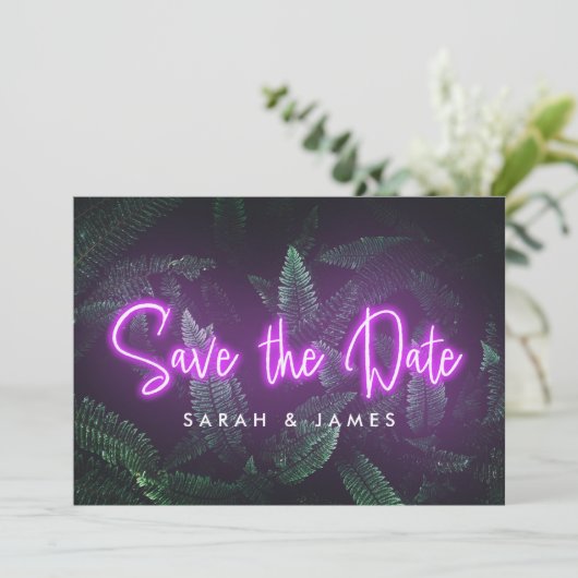 Neon Moderne tropische Vegetation Save the Date (Stehend Vorderseite)