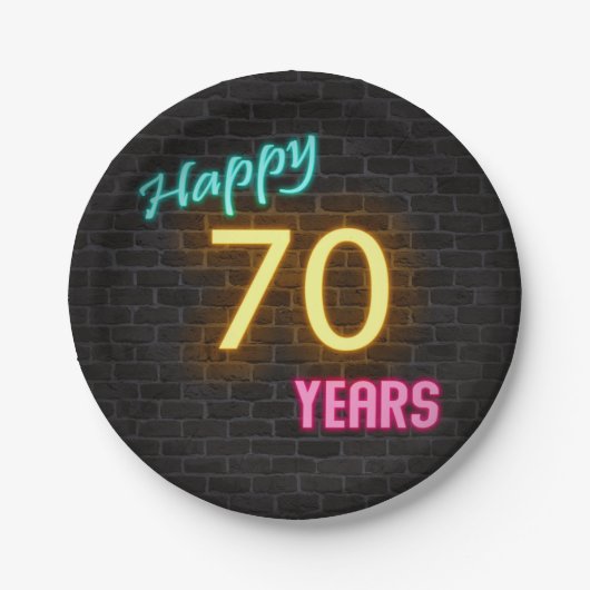 Neon Nummer 70 auf Ziegelwand Pappteller (Vorderseite)
