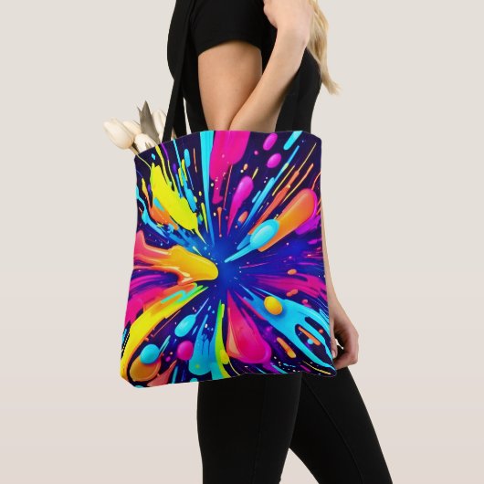 Neon Paint Explosion auf dunkler Leinwand Tasche (Von Nahem)