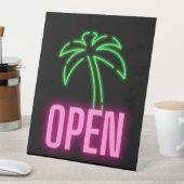 Neon Palm Tree Green & Pink Open Pedestal Schild (In Situ)