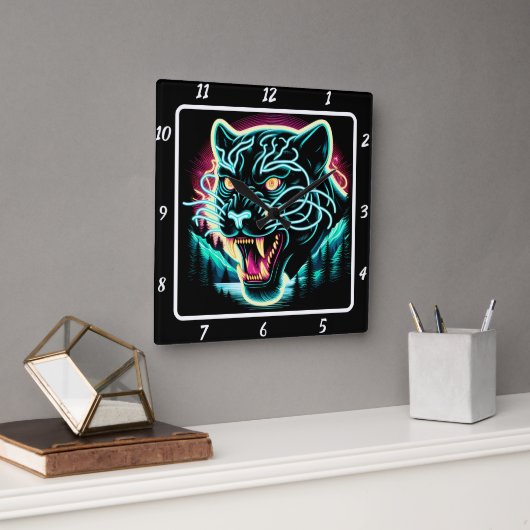 Neon Panther Shadow Quadratische Wanduhr (Büro)