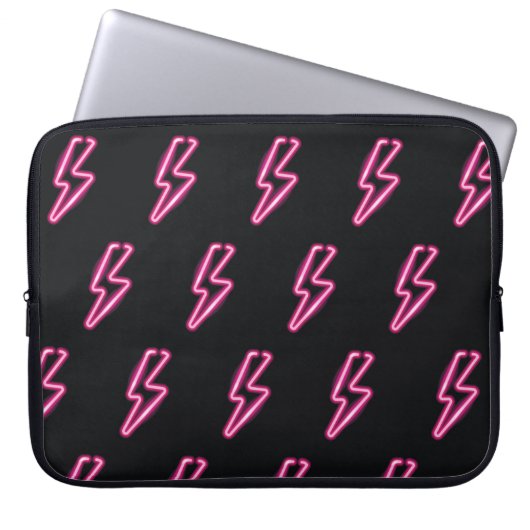 Neon Pink Blitze: Dunkler Hintergrund. Laptopschutzhülle (Vorderseite)