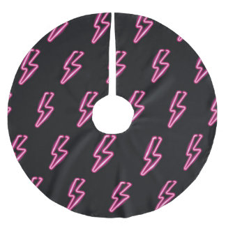 Neon Pink Blitze: Dunkler Hintergrund. Polyester Weihnachtsbaumdecke