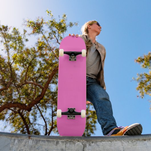 Neon Pink Solid Color | Classic Skateboard (Außen 1)