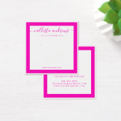 Neon Pink White Border Curring Display (Schreibtisch)