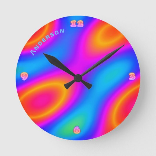 Neon Plasma Moderne psychedelische Personalisierte Runde Wanduhr (Vorderseite)