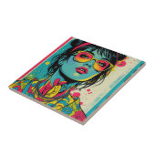 Neon Pop Diva Portrait - Bold & Vibranno Retro Art Fliese (Seite)