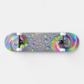 Neon Rainbow Spirale Fraktal Abstrakte Digitale Ku Skateboard (Horizontal)