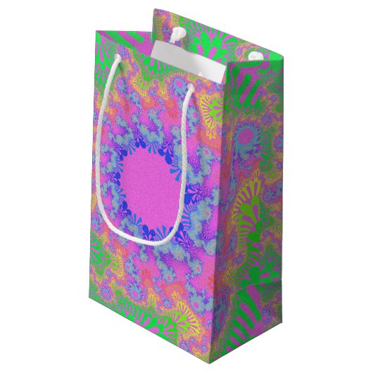 Neon Rainbow Sunburst Kleine Geschenktüte (Rückseite Schrägansicht)