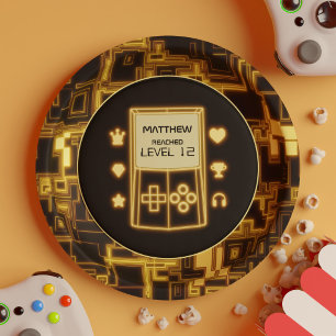 Neon Retro Spielkonsole auf schwarzer Geburtstagsf Pappteller