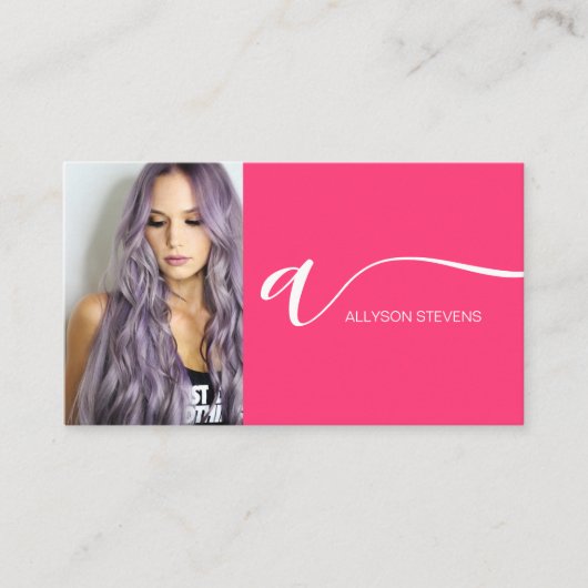 Neon-rosa Haarschminke Foto Initialcode qr Visitenkarte (Vorderseite)