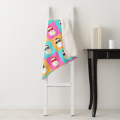 Neon Santa mit Sonnenbrille Cooles Farbmuster Sherpadecke (Beispiel)