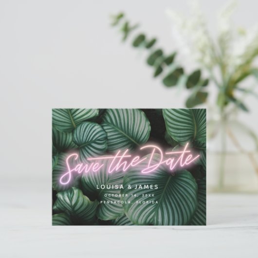 Neon Sign Modern Tropical Save the Date Postkarte (Stehend Vorderseite)