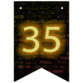 Neon Sign on Brick zum 35. Geburtstag Wimpelkette (Erste Fahne)